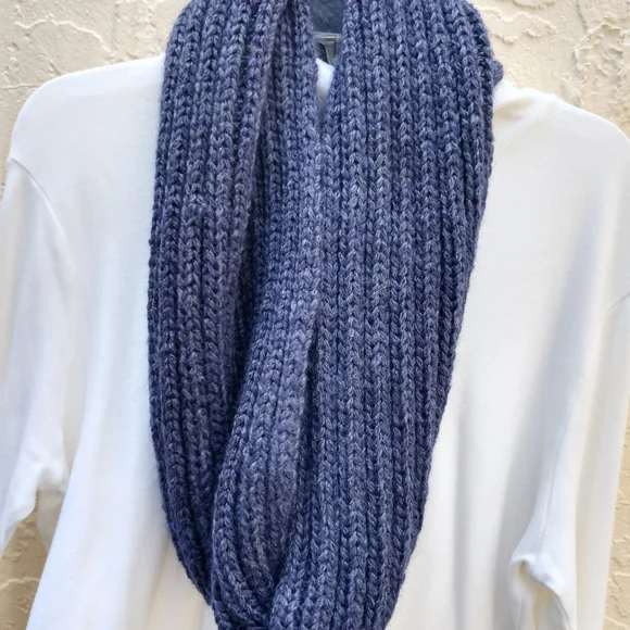 Scarf Infinity Hand Crafted  Blue Alpaca Bamboo Cowl Balaclava - Picture 6 of 16